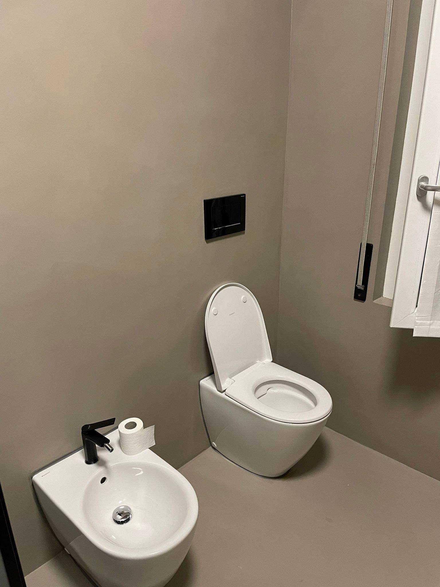 appartamento-flavio-resinnova-como-supefici-pavimenti-resina-materia