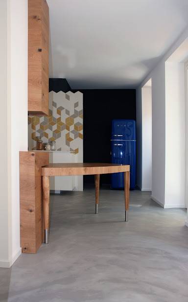 appartamentio-resinnova-monza-e-brianza-pavimenti-rivestimenti-scale-microcemento-naturalg40-resina-materia-rivestimenti-farrow&ball-finitura-estate-emulsion (4)