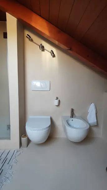 resinnova-appartamento-serena-pavimenti-superfici-resina