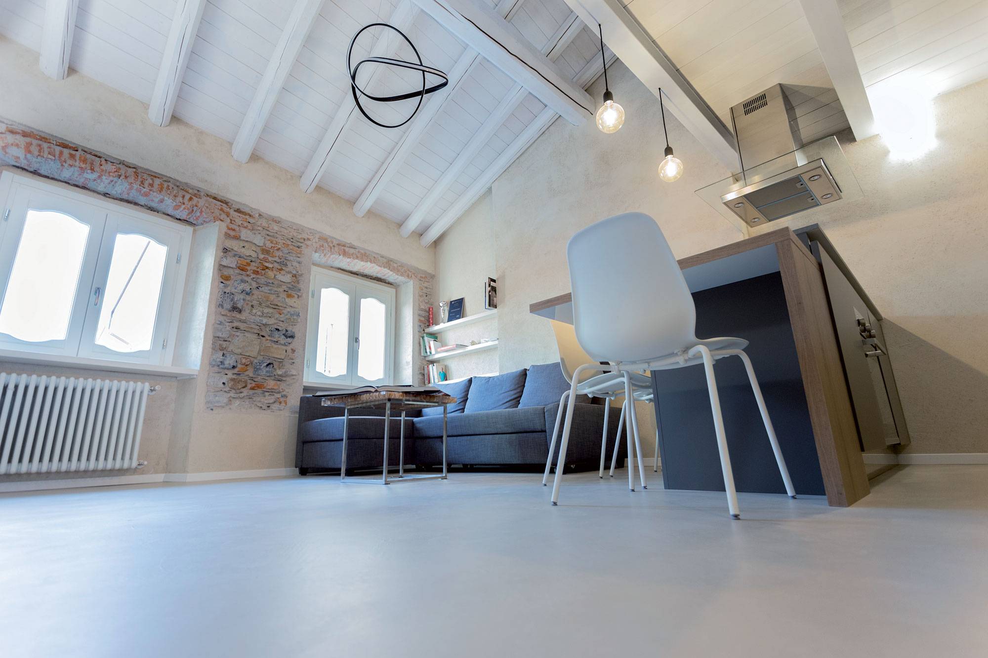 elekta-resinnova-resine-rivestimenti-pareti-pavimenti (1)